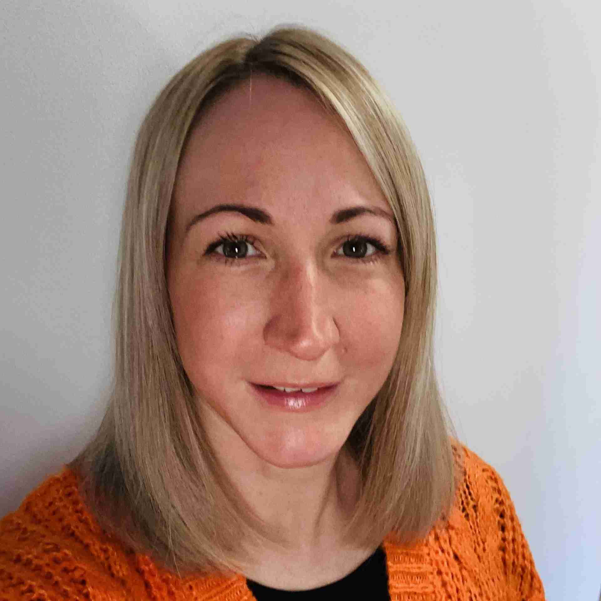 Profile image of Julie Mathers